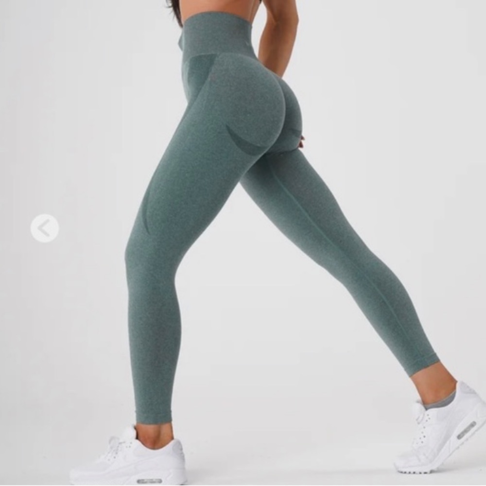 NVGTN Contour Seamless Leggings